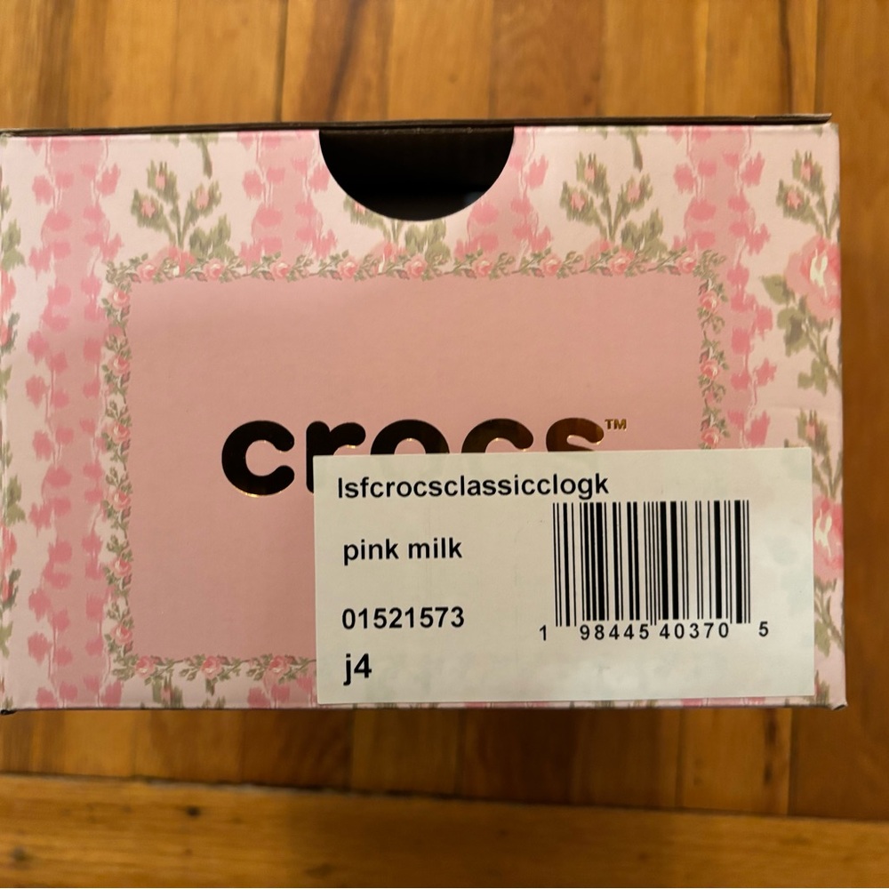 Kids' LoveShackFancy x Crocs Pink Floral Clog Shoes with Charms - Picture 6 of 8